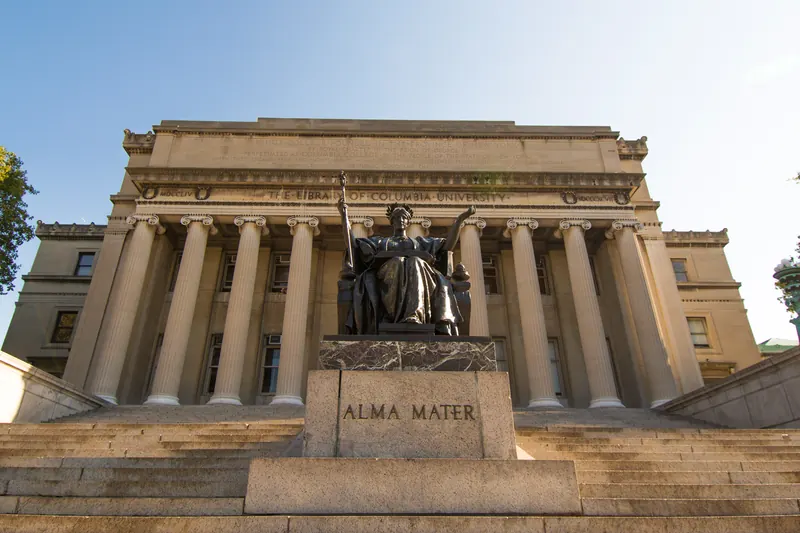 Low Memorial Library at Columbia University, with the Alma Mater statue on the steps in front.